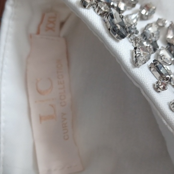 LC. Collection blouse - Picture 9 of 16